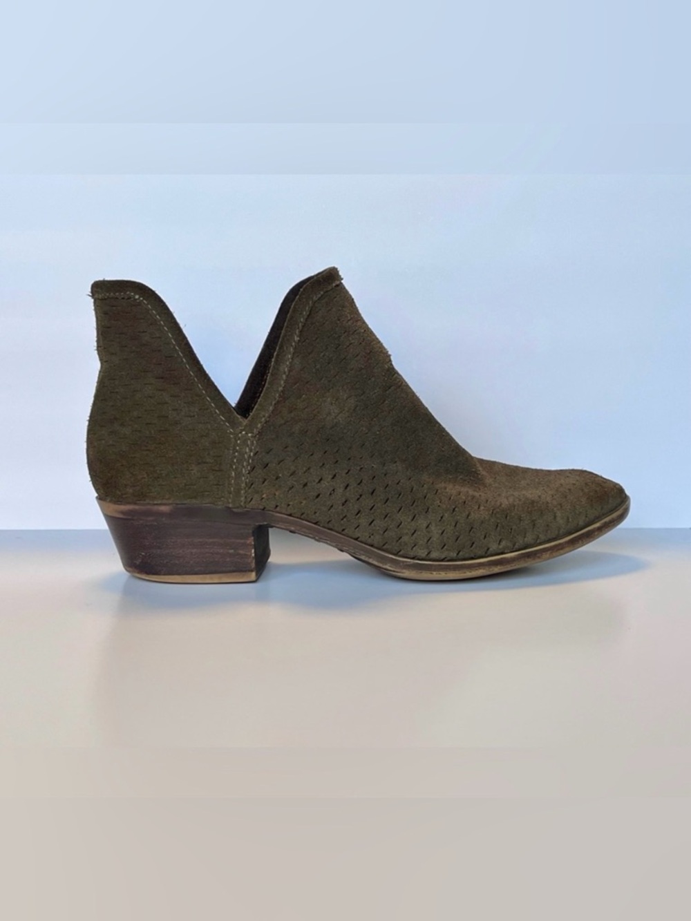 LUCKY BRAND Suede Perforated Slip-On Ankle Bootie Block Heel Olive Women's 6.5 M